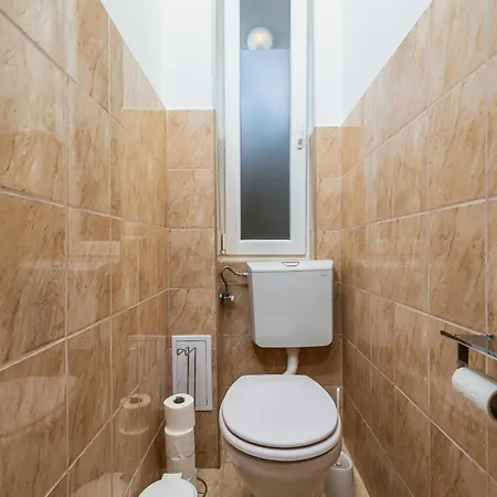 Lägenhet Fannipanni Joyful 3bdr In Palace District Budapest