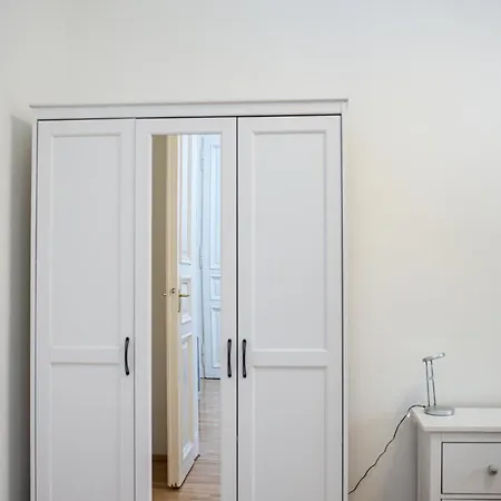 Lejlighed Fannipanni Joyful 3bdr In Palace District Budapest